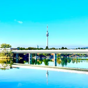 apt-ursula-ros-collection-an-der-donau.vienna-besthotels.com/